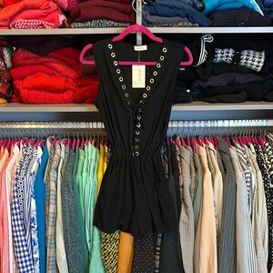 Pinc black lace up grommet 2 pocket sleeveless romper size S